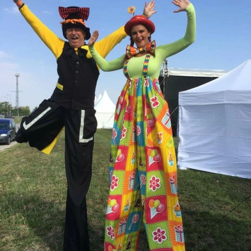 Stilts Road Show